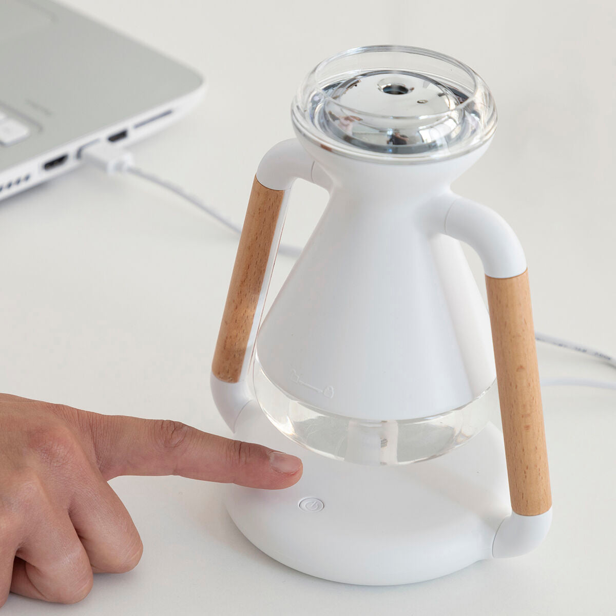 3-in-1 Wireless Charger, Aroma Diffuser and Humidifier Misvolt